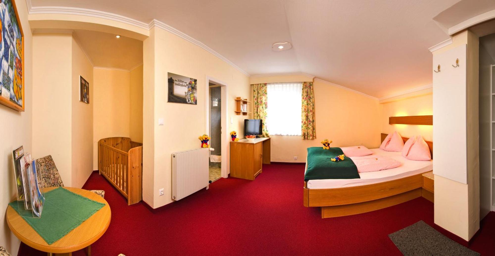 Smileys Kinderhotel Trebesing Eksteriør bilde